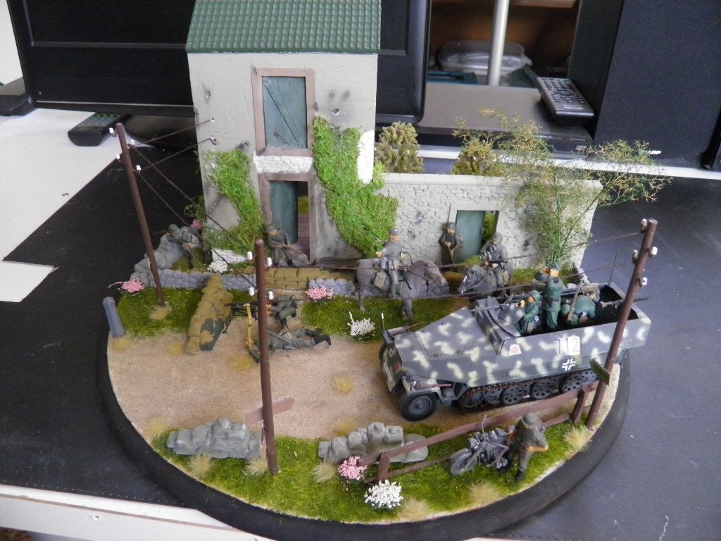 Diorama (rond 40cm) German opmars in frankrijk WOII 1/35, Ophalen of Verzenden, Zo goed als nieuw, 1:35 tot 1:50, Diorama