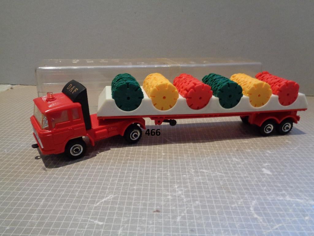 Play truck daf 2600 met schijven trailer, Ophalen of Verzenden, Zo goed als nieuw, Bus of Vrachtwagen, Lion Toys