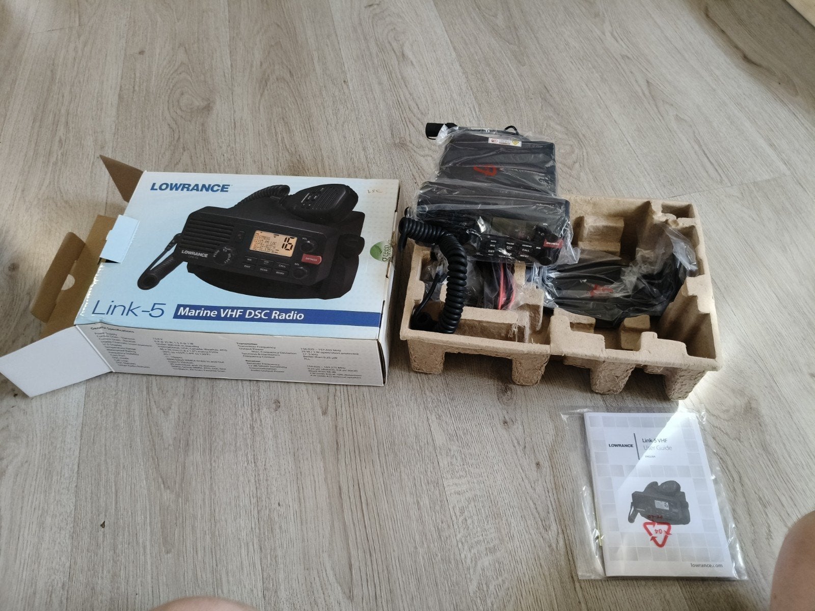 Lowrance Link-5 Marifoon VHF DSC Radio - Nieuw in doos, Ophalen of Verzenden