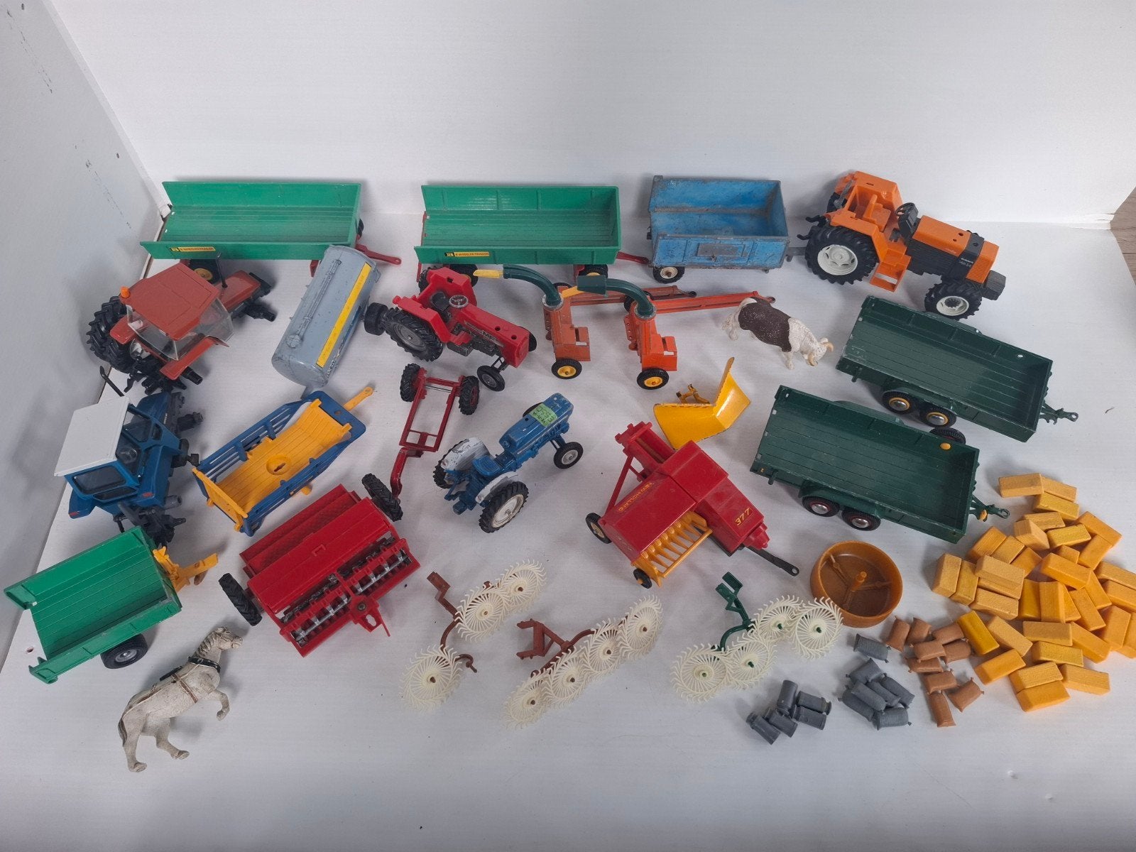 Partij Britains tractoren en accessoires voor boerderij, Ophalen, Gebruikt, Tractor of Landbouw, Britains