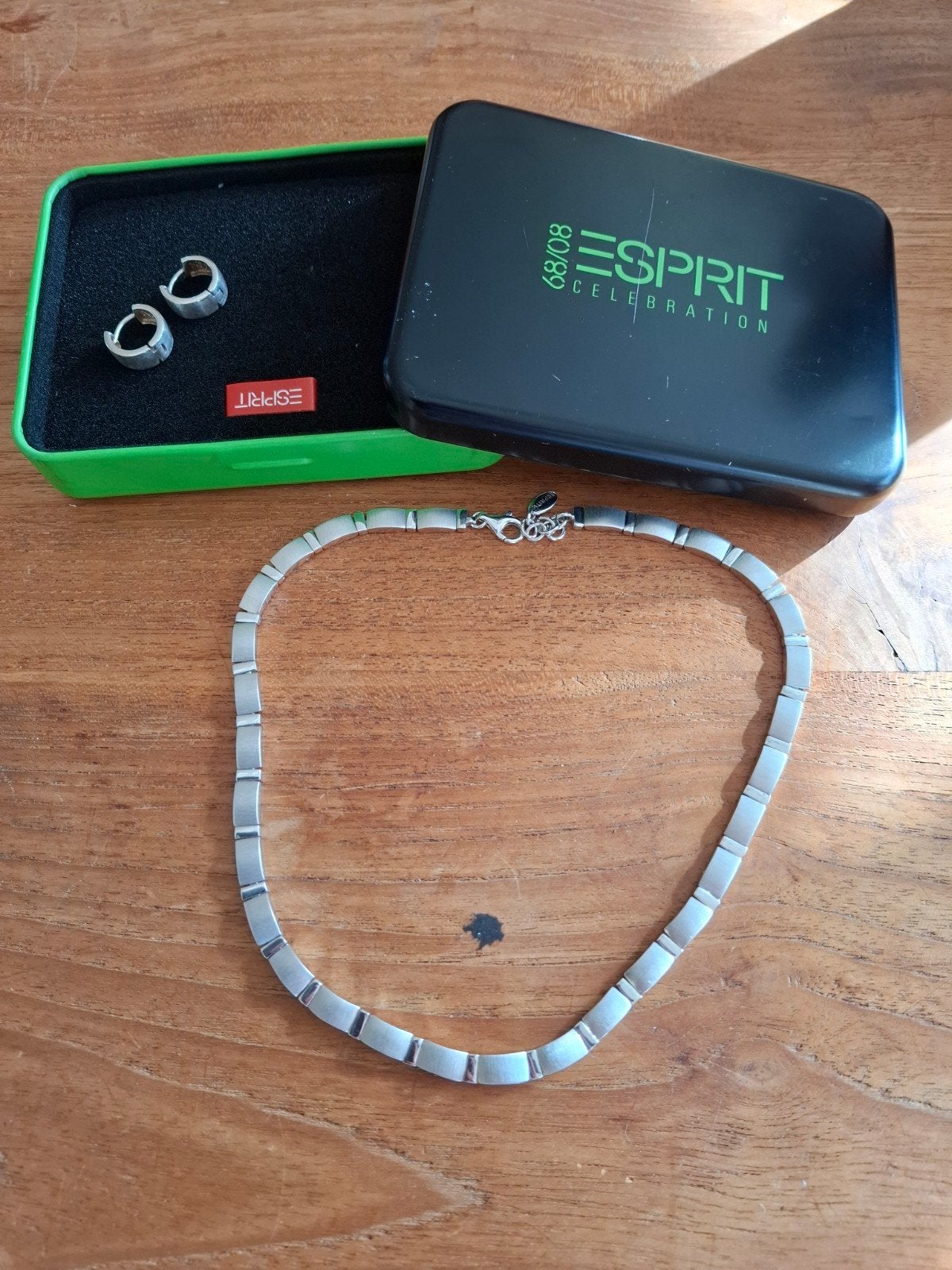 Sinttip: Esprit  dames halsketting  45 cm en oorbellen, Sieraden, Tassen en Uiterlijk, Ophalen, Zo goed als nieuw, Zilver, Zilver