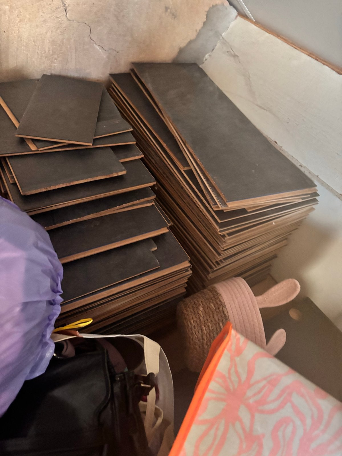 Gratis af te halen: Laminaat met tegel-look (ca. 25-30m2), Ophalen, Gebruikt, 10 m² of meer, Hout