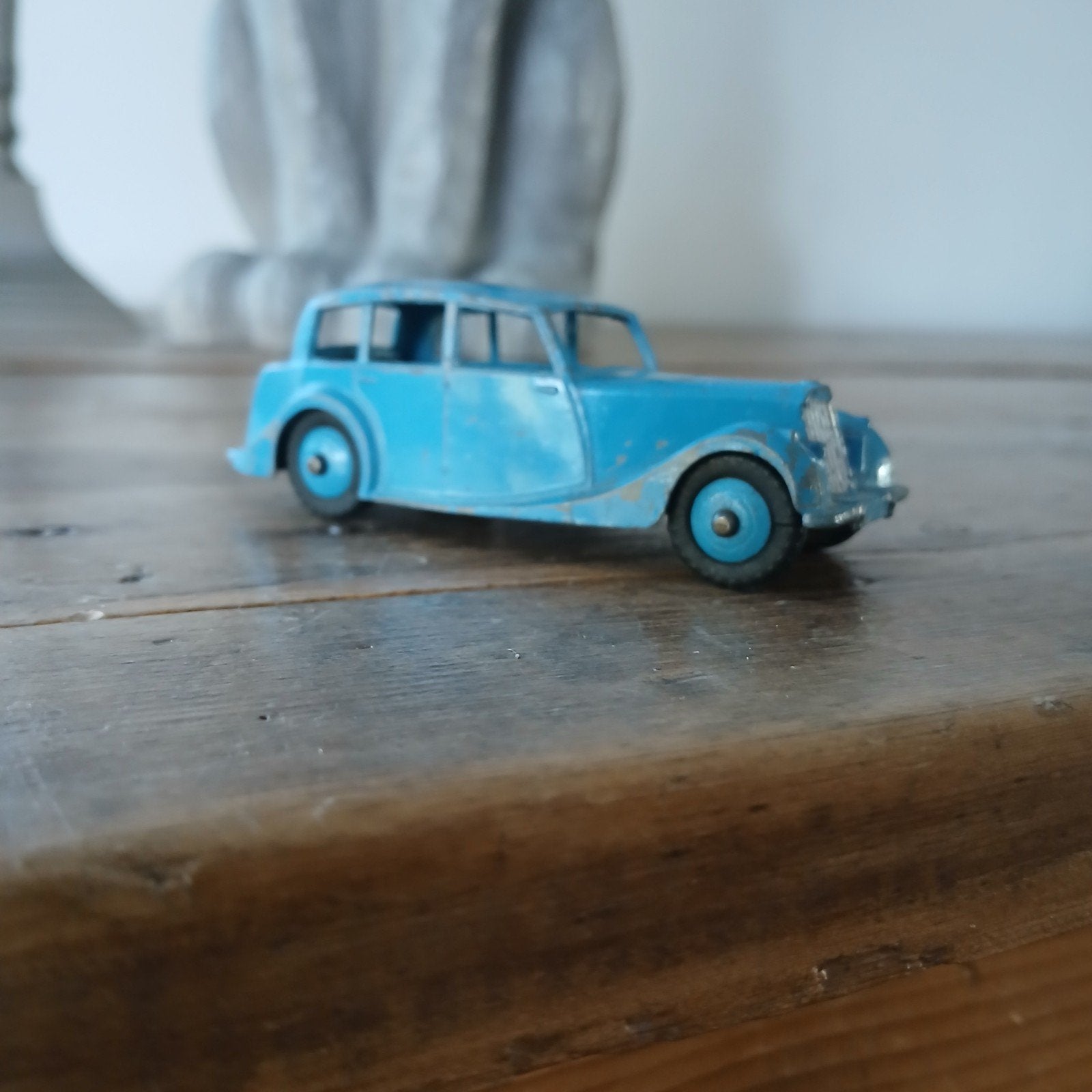 Dinkytoys, Ophalen, Auto