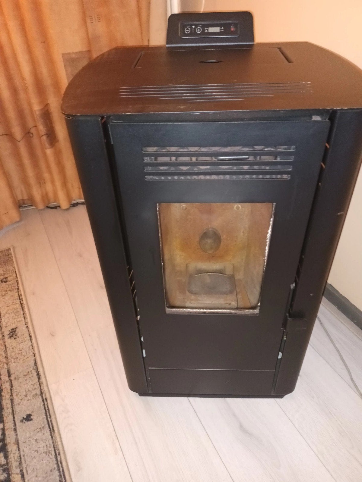 pelletkachel 8,24 kw  bellen naar 0655160325, Ophalen, Gebruikt, Overige brandstoffen, Pelletkachel
