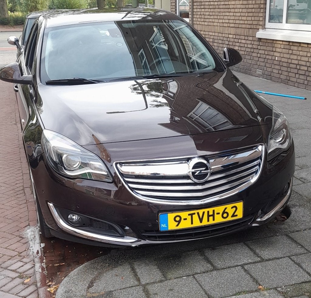 Opel Insignia 1.4 Turbo Ecof. Edition 140pk 5-DRS 2014 Bruin, Auto's, Voorwielaandrijving, 730 kg, 1250 kg, 4 cilinders