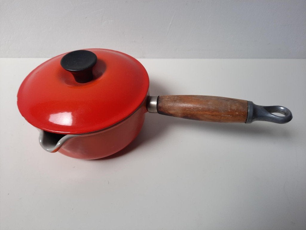 Le Creuset oranje Gietijzeren Steelpan no 14 vintage, Gebruikt, Gietijzer, Overige typen, Le Creuset