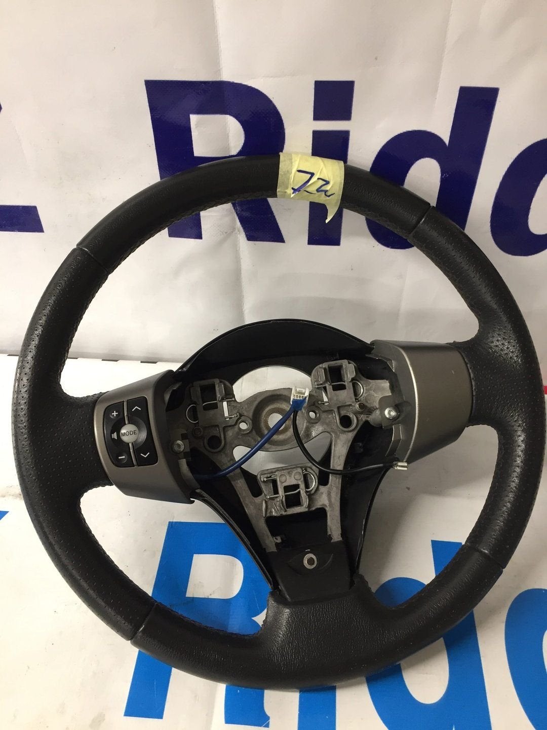 stuurwiel toyota yaris 306679699fka ab, Gebruikt, -, -, Ophalen of Verzenden