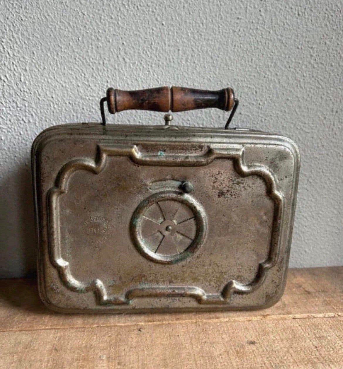 Frans blikken broodtrommeltje, Antiek en Kunst, Curiosa en Brocante, Ophalen of Verzenden