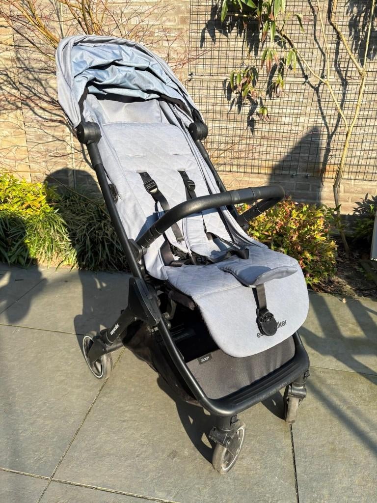 Easywalker buggy model Jackey incl. regenhoes en bekerhouder, Kinderen en Baby's, Buggy's, Ophalen, Gebruikt, Verstelbare rugleuning