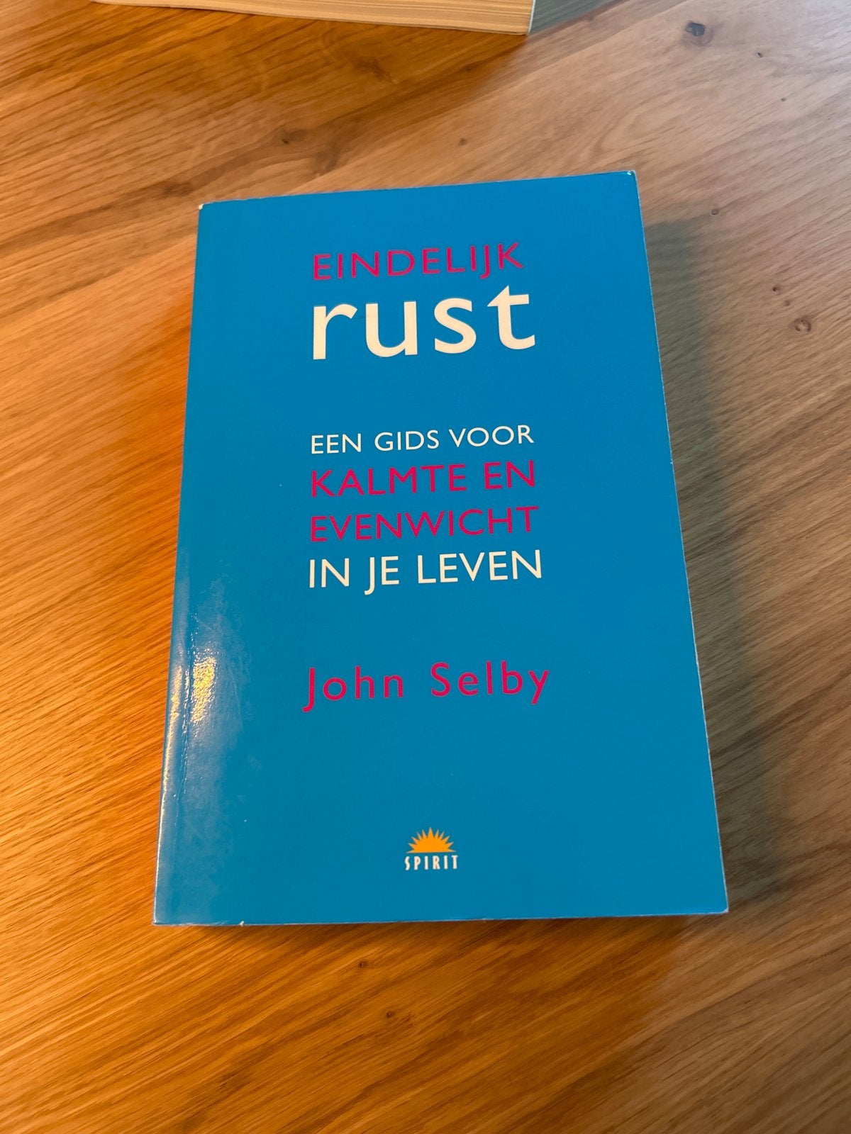 Eindelijk Rust: Gids voor Kalmte en Evenwicht, Boeken, Ophalen of Verzenden, Zo goed als nieuw, Meditatie of Yoga, Instructieboek
