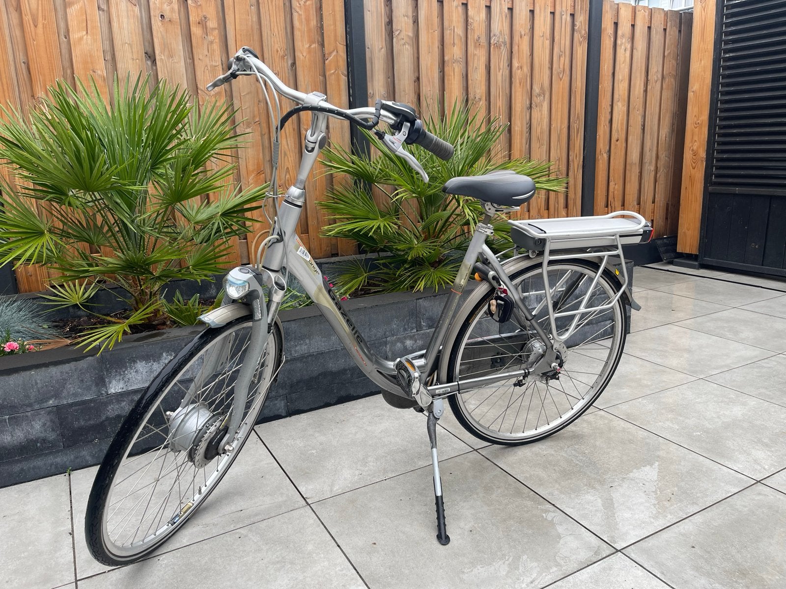 Gazelle Orange Elektrische Fiets 3400Km 53/55Cm Silver Accu, Ophalen of Verzenden, Zo goed als nieuw, 51 tot 55 cm, 50 km per accu of meer