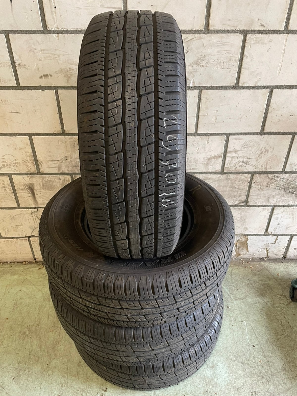 4 x General Grabber HTS 60 All Terrain Banden 265/70R16, Auto-onderdelen, Banden en Velgen, Gebruikt, 16 inch, 265 mm, Ophalen of Verzenden