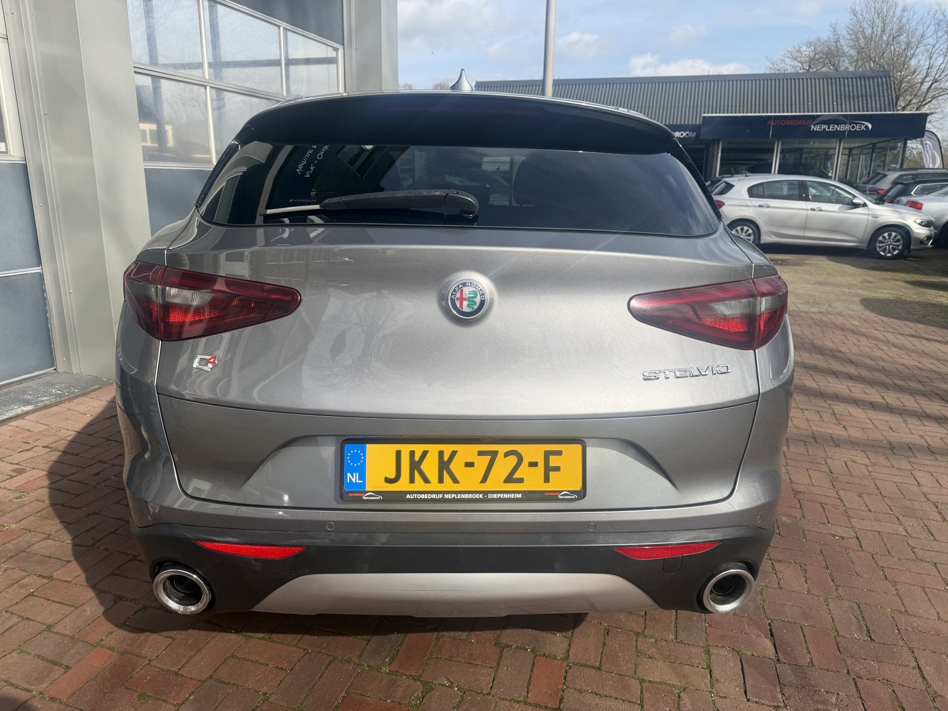 Alfa Romeo Stelvio 2.0 T AWD Veloce AWD Super First Edition, Auto's, Alfa Romeo, Automaat, Dealer onderhouden, 4 cilinders, Leder