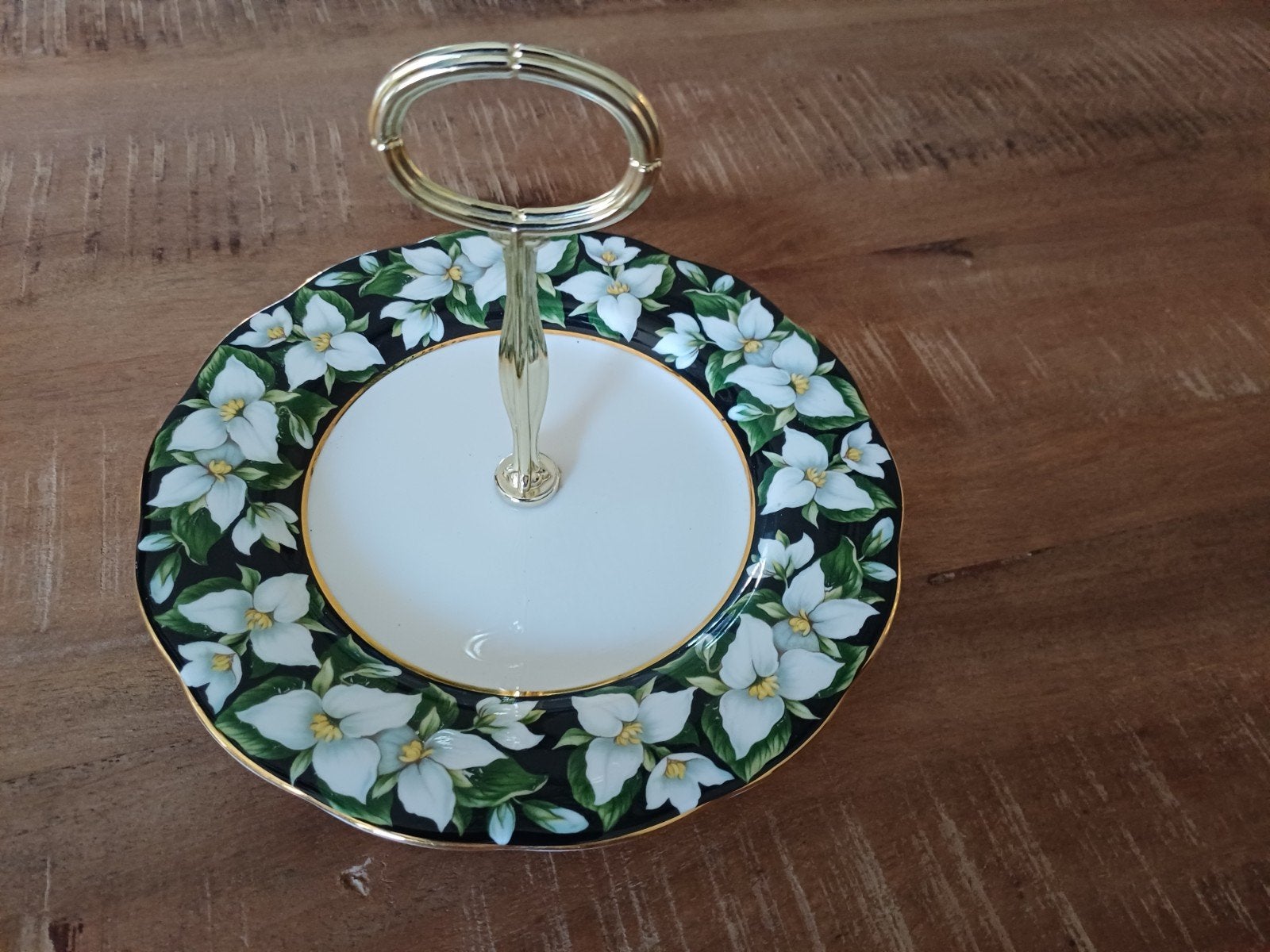royal albert etagere, Klassiek, Ophalen of Verzenden, Zo goed als nieuw, Kom(men)