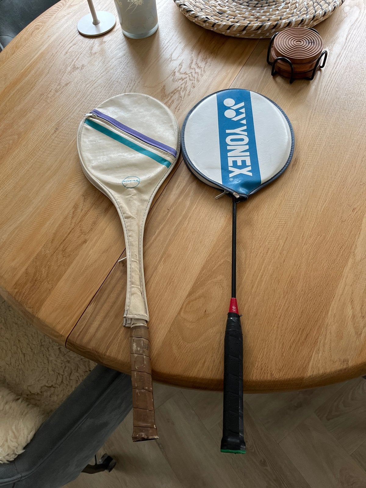 Vintage Tennisracket en Yonex Badmintonracket, Sport en Fitness, Ophalen, Gebruikt, Racket