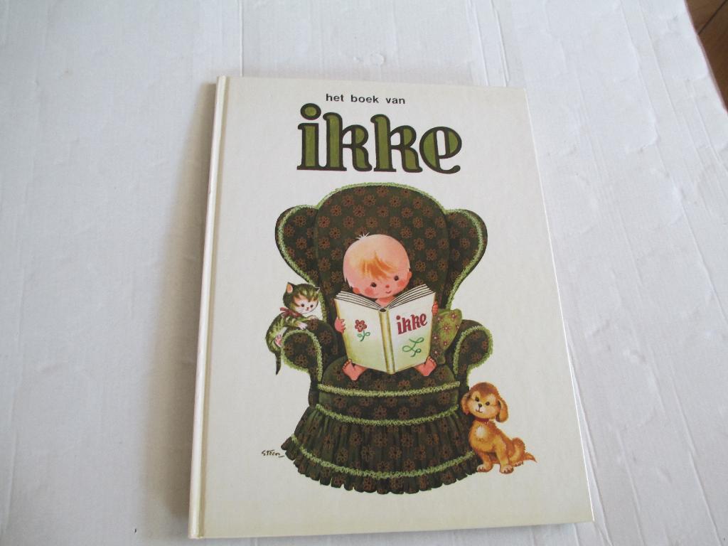 2 boeken het boek van ikke - uitgave rabobank, Ophalen of Verzenden, Gelezen, Zwangerschap en Bevalling
