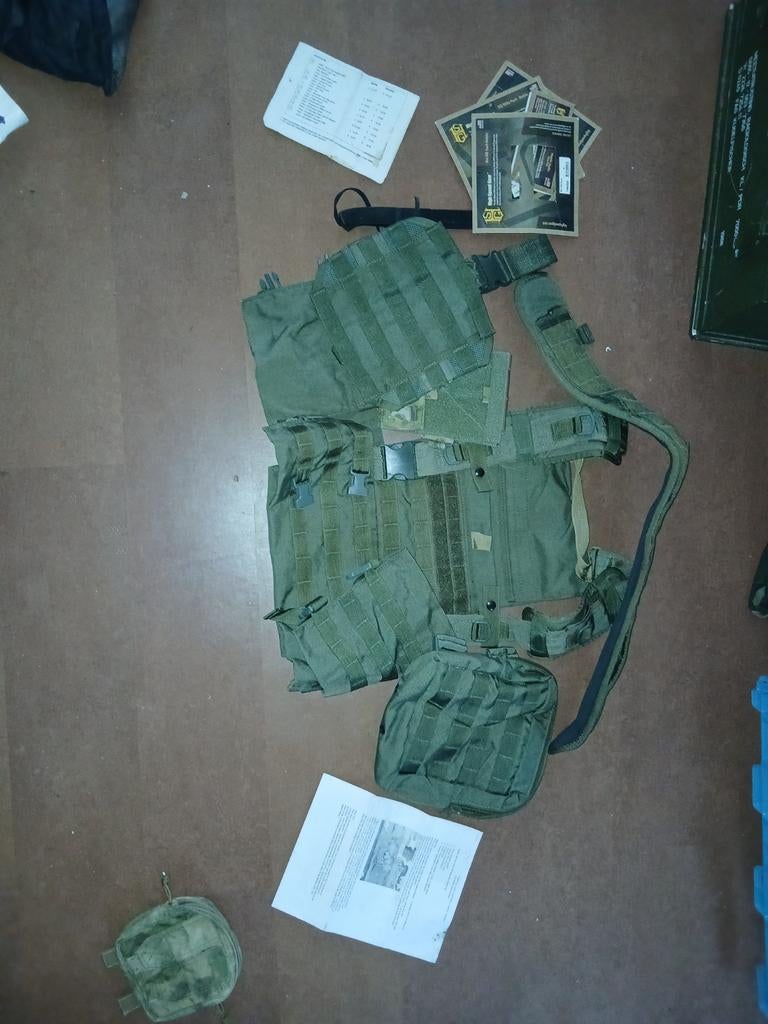 Plate carrier, nooit gebruikt met accessoires, Ophalen of Verzenden, Landmacht, Overige gebieden, Kleding of Schoenen