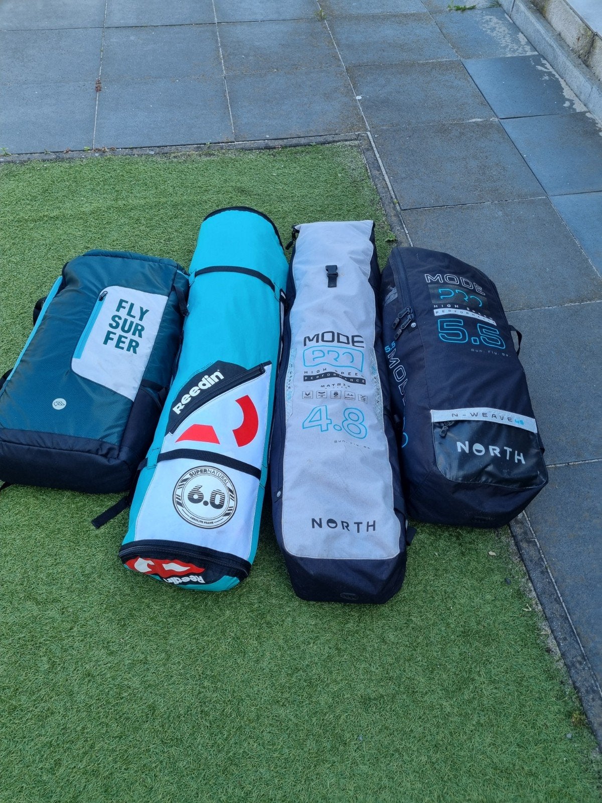 Diverse  Flysurfer, Reedin, North Mode, Watersport en Boten, Kitesurfen, Geen board, Ophalen of Verzenden, Zo goed als nieuw, Overige typen