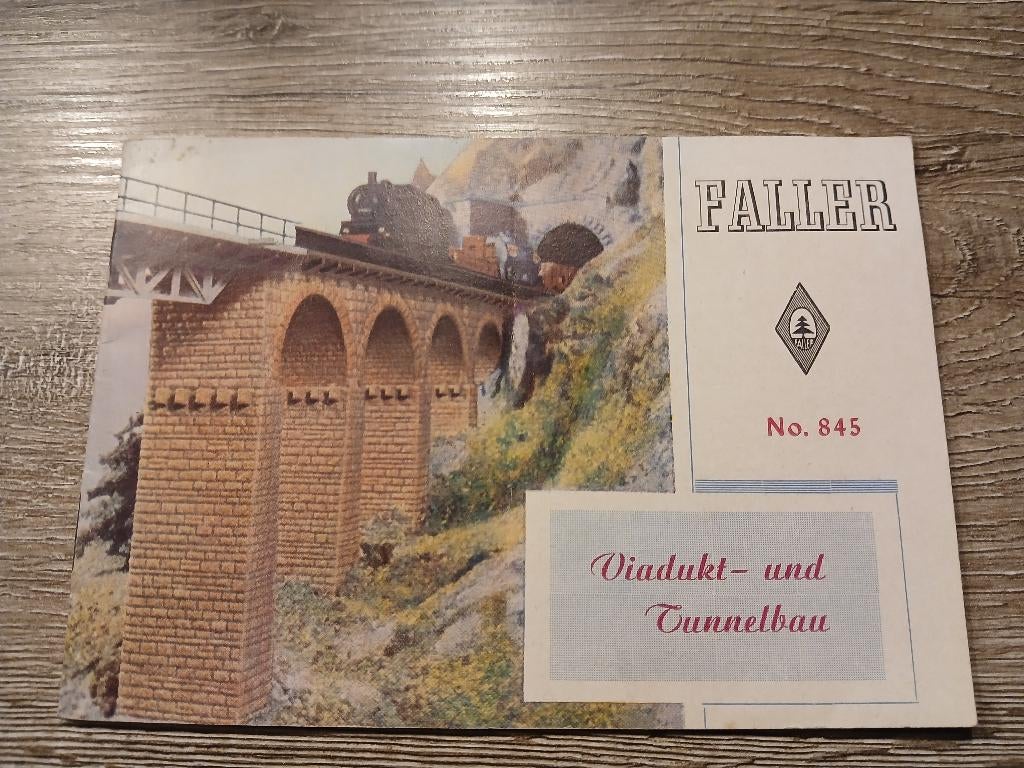 Te koop: Oude bouwinstructie Faller brug 845, Hobby en Vrije tijd, Modeltreinen | H0, Overige merken, Gebruikt, Gelijkstroom of Wisselstroom