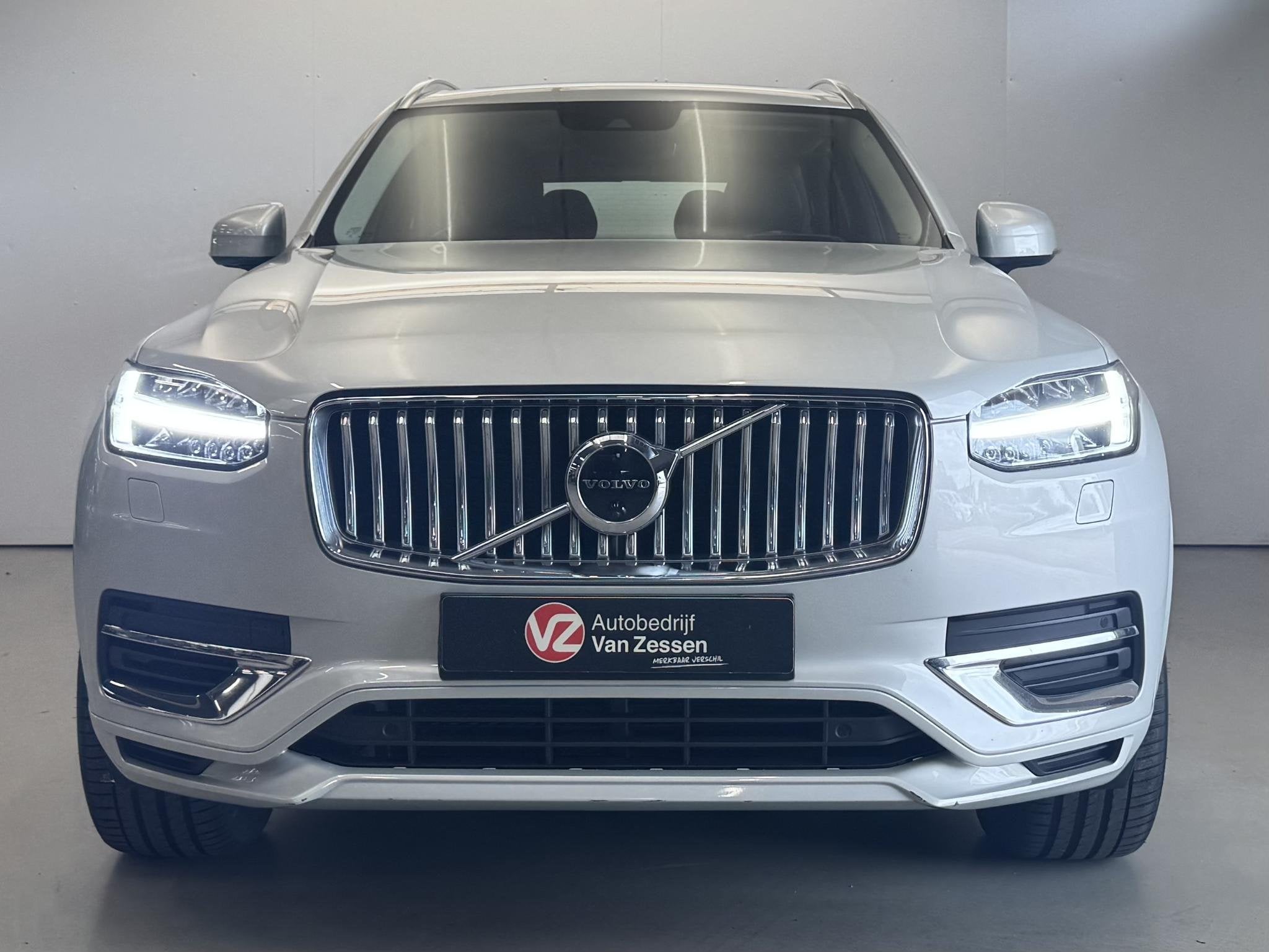 Volvo XC90 2.0 T8 Recharge AWD Inscription | NL-Auto | 1e ei, Auto's, 12 maanden, Lichtsensor, Euro 6, 4 cilinders