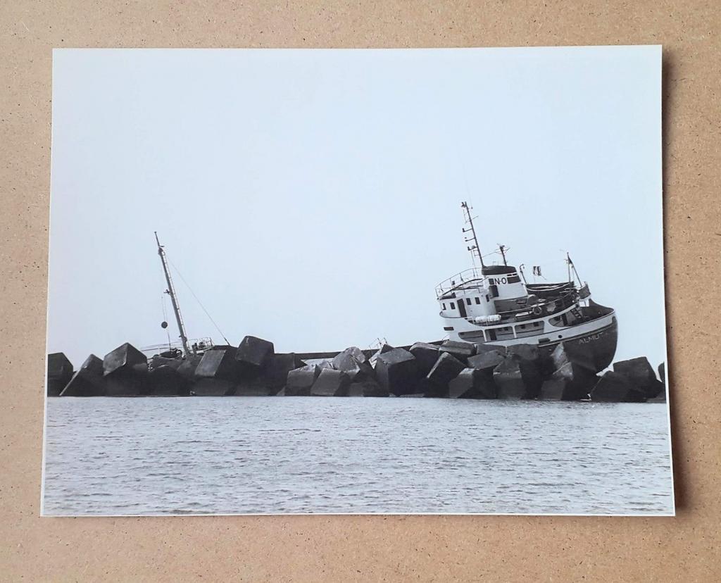 Stranding coaster Almut., Verzamelen, Scheepvaart, Kaart, Foto of Prent, Ophalen of Verzenden