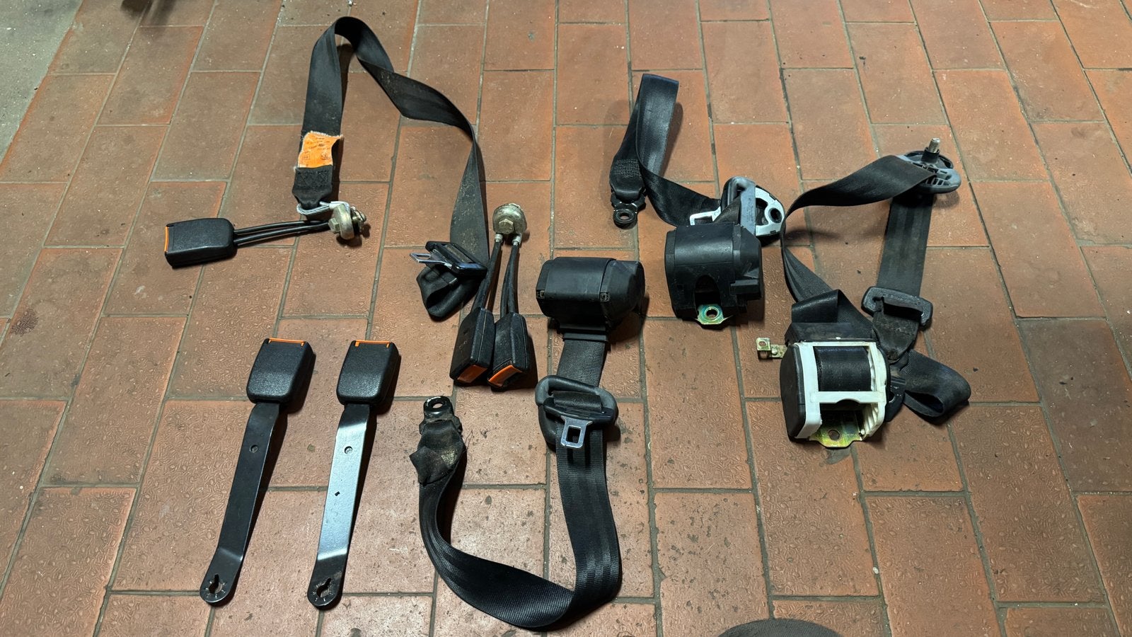 DIV auto gordels VW Audi Seat, Ophalen of Verzenden, Gebruikt, Volkswagen