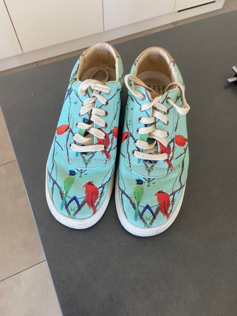 Bijzondere sneakers in zeer goede staat mt 41, Kleding | Dames, Ophalen of Verzenden, Zo goed als nieuw, Sneakers of Gympen