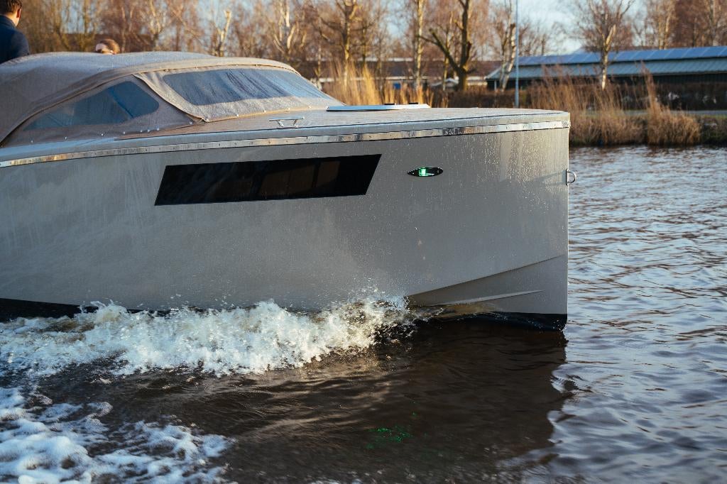 Lifestyle 818 Cabin - Unieke sloep met slaapcabine en toilet, Ophalen, Binnenboordmotor, Diesel, Nieuw