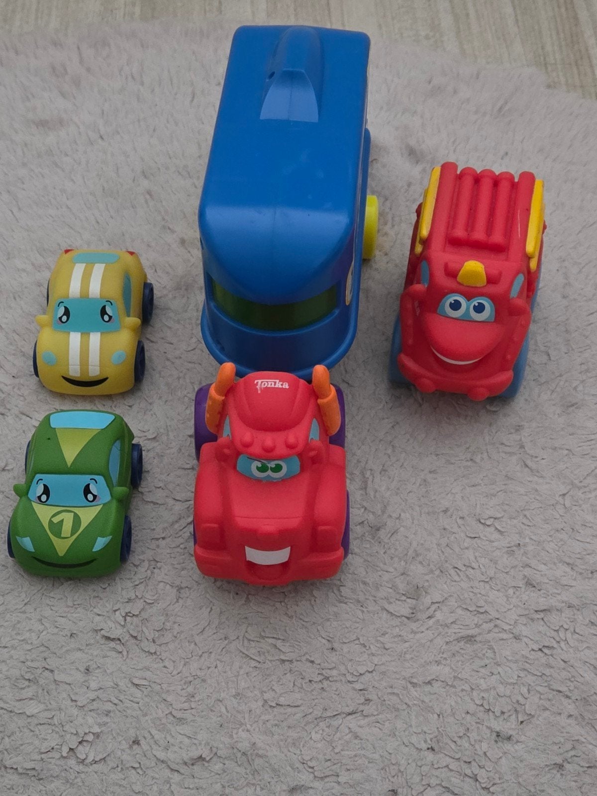 Tonka auto's set van 4, waarvan 2 Tonka, Kinderen en Baby's, Speelgoed | Speelgoedvoertuigen, Ophalen of Verzenden