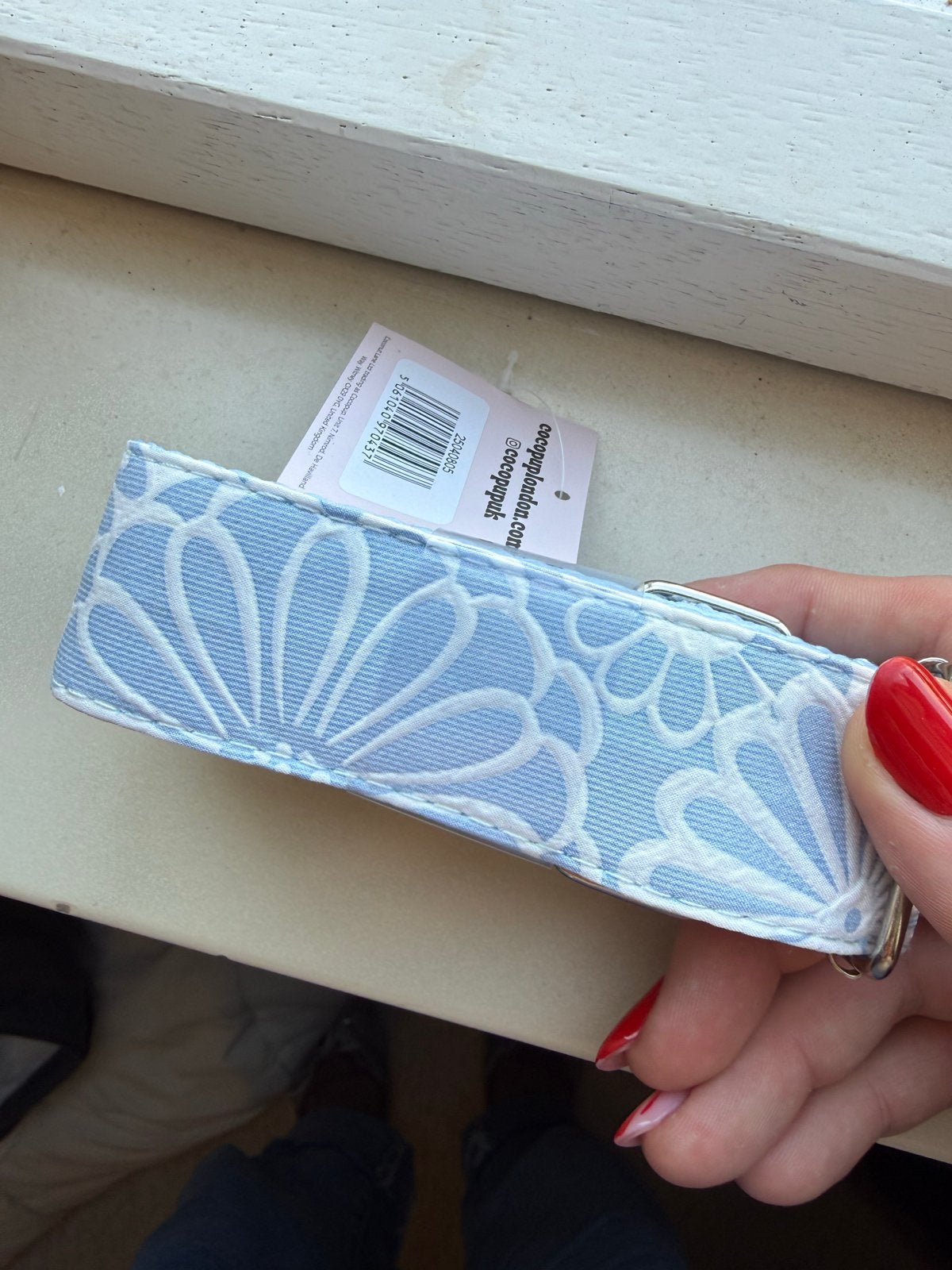 Cocopup London tasband - Lichtblauw met bloemen - Nieuw, Sieraden, Tassen en Uiterlijk, Tassen | Damestassen, Ophalen of Verzenden