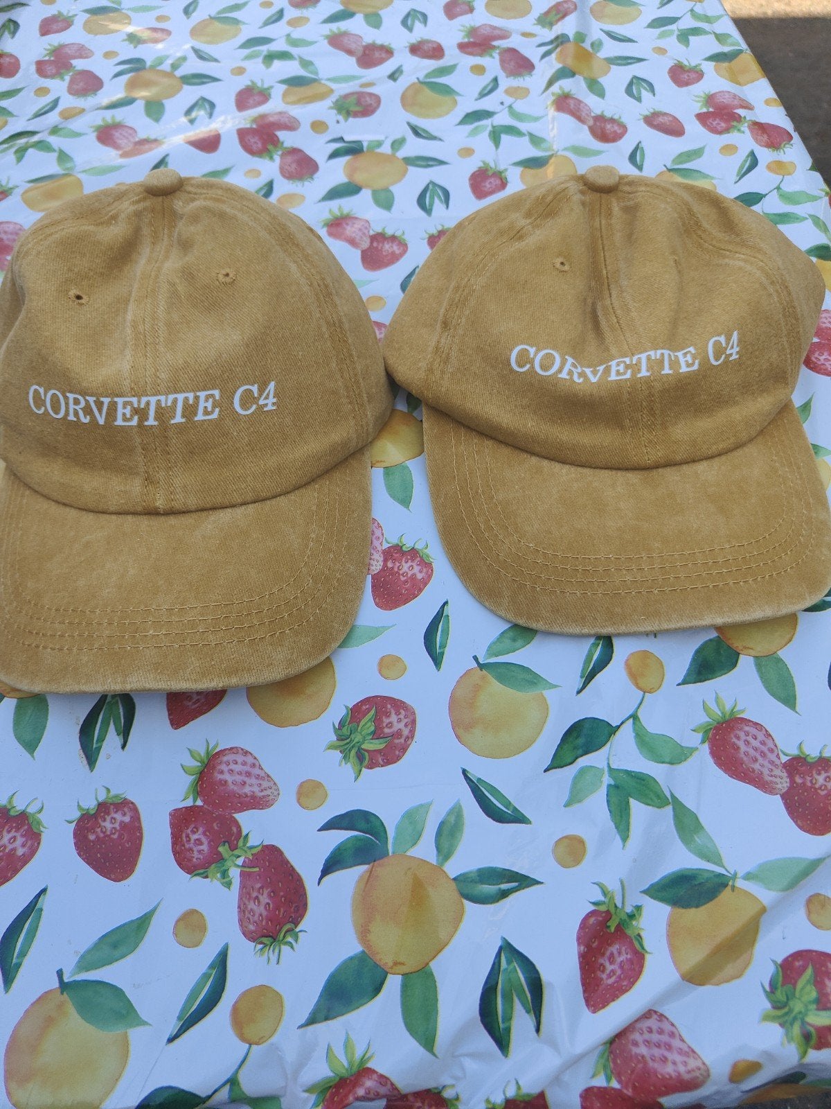 2 Nieuwe Corvette C4 Petten - beige/Oker, Kleding | Heren, Corvette, Nieuw, Pet, One size fits all