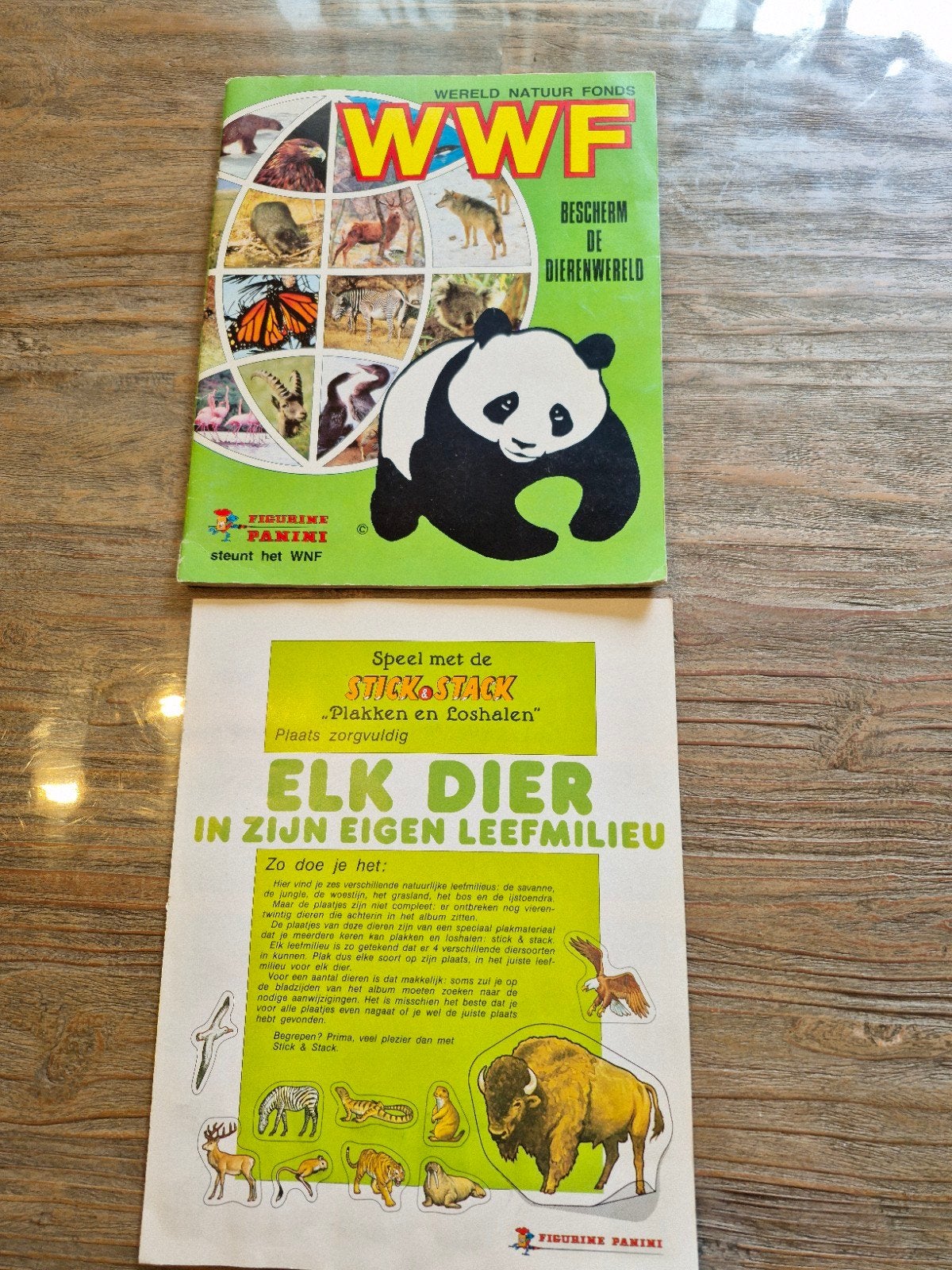 Panini WWF Bescherm de Dierenwereld stickeralbum compleet, Ophalen of Verzenden, Gebruikt
