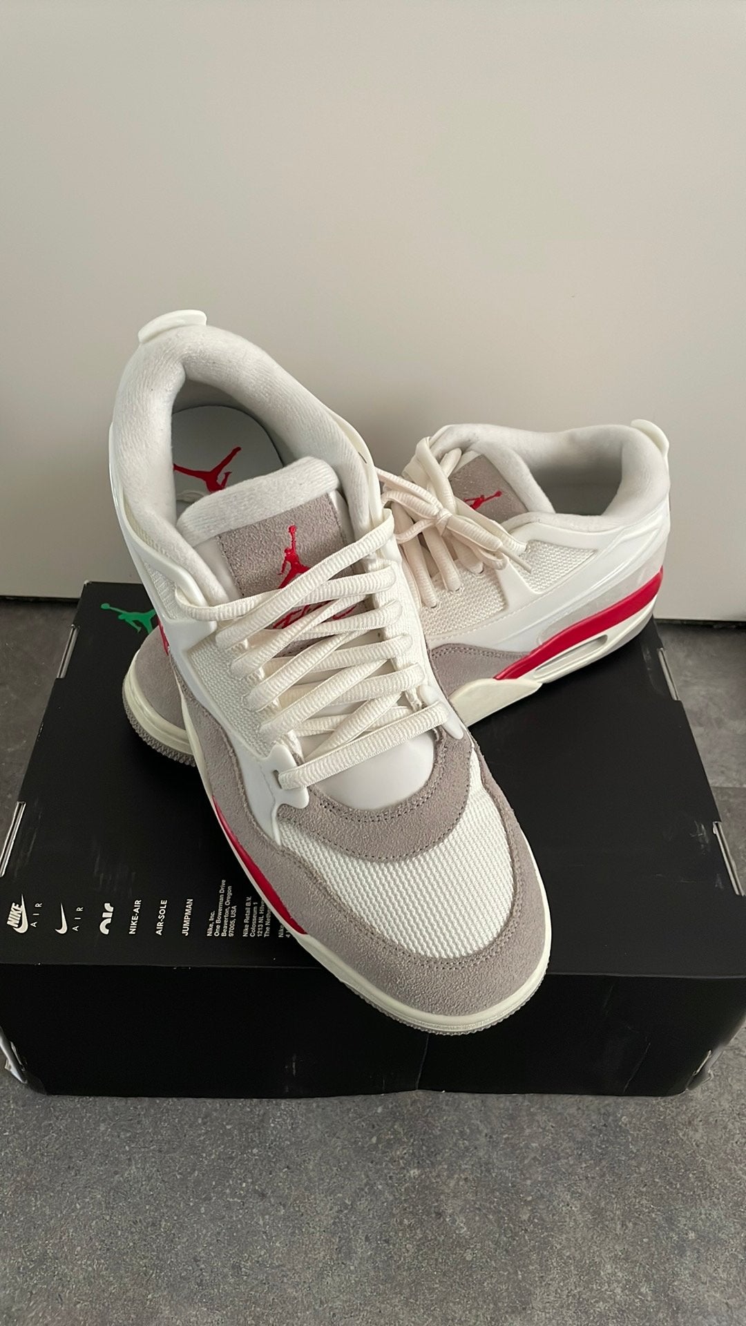 Nieuwe Nike air Jordan RM maat 47,5, Kleding | Heren, Schoenen, Ophalen of Verzenden, Nieuw, Wit, Sneakers of Gympen
