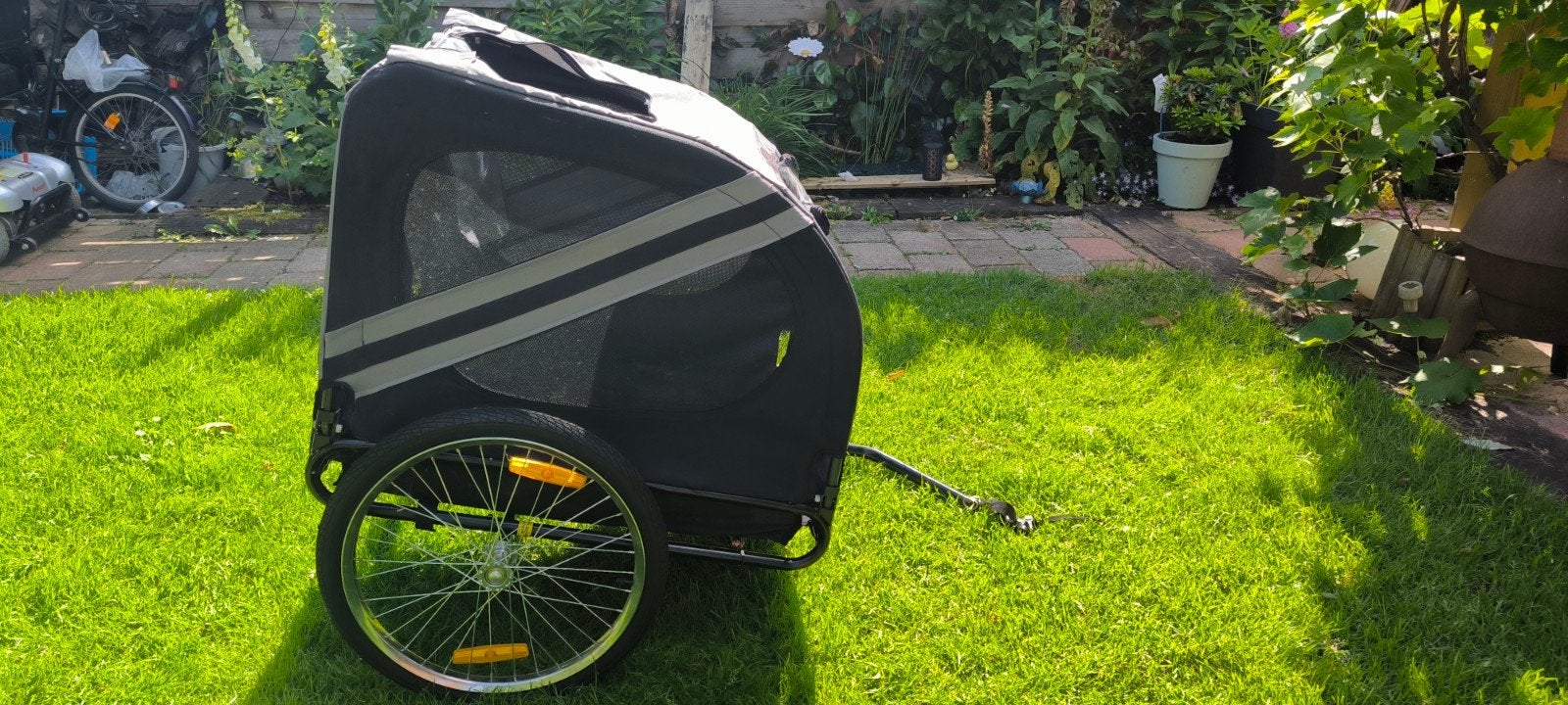 Degelijke fietskar voor hond, Fietsen en Brommers, Ophalen, Gebruikt, Hondenkar