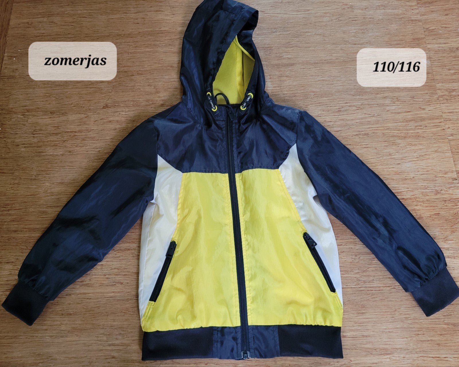 Maat 116 - zomerjas, Kinderen en Baby's, Kinderkleding | Maat 116, Ophalen of Verzenden, Zo goed als nieuw, Jongen of Meisje, Jas
