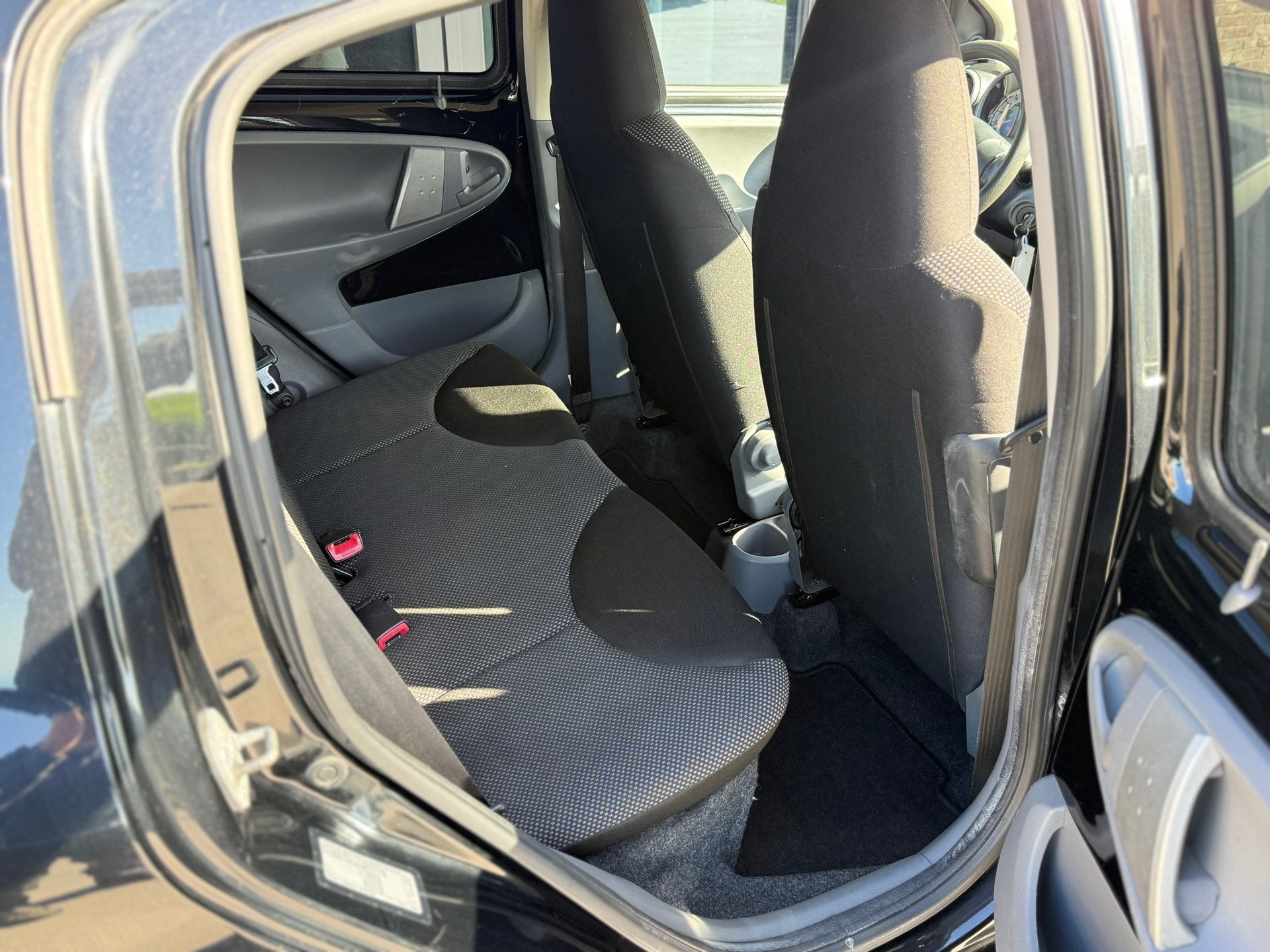 Foto 11 van Toyota Aygo 5 Deurs 165134 KM 1.0-12V
