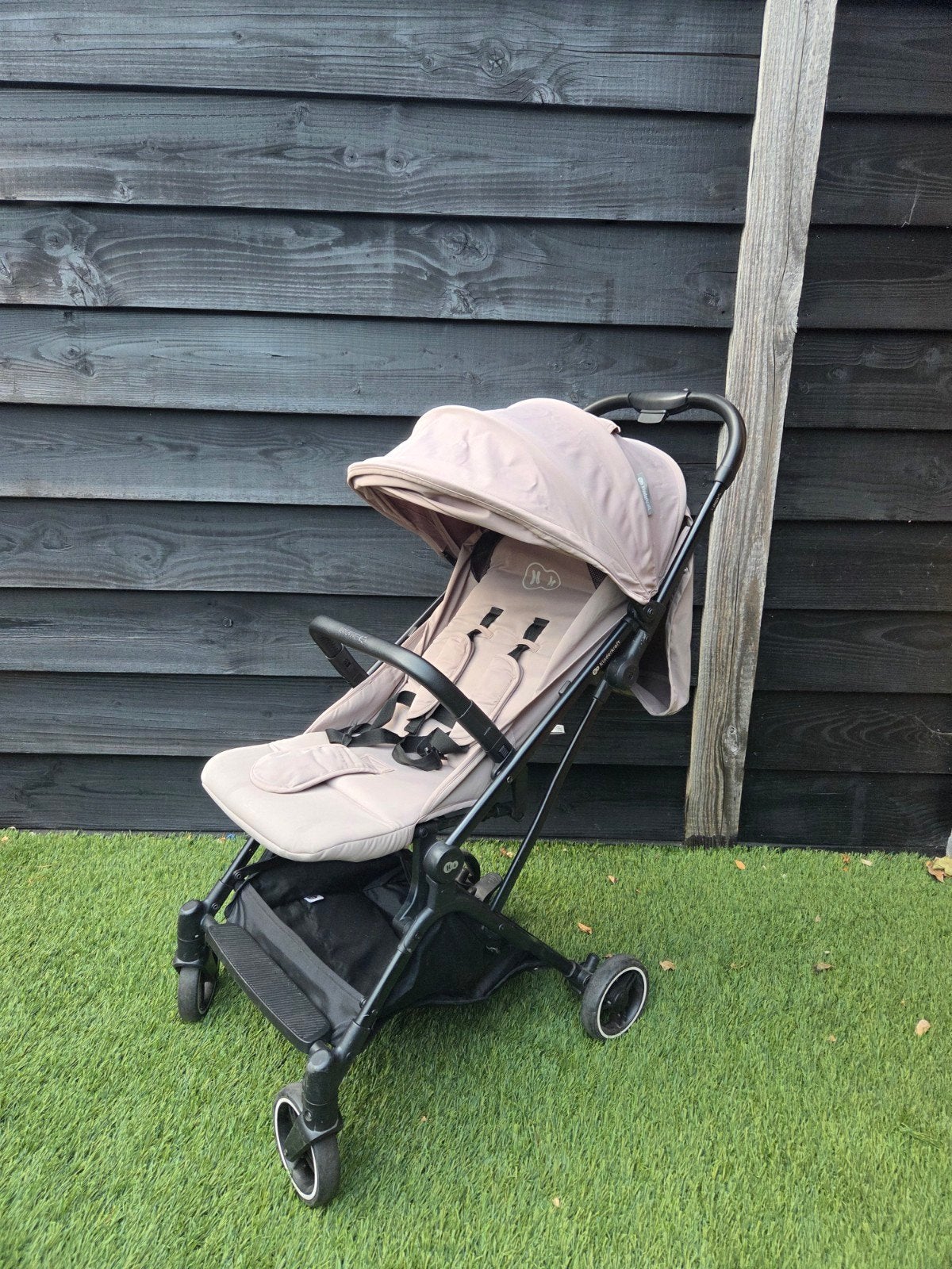 Compacte en lichtgewicht kinderwagen met zonnekap, Ophalen of Verzenden
