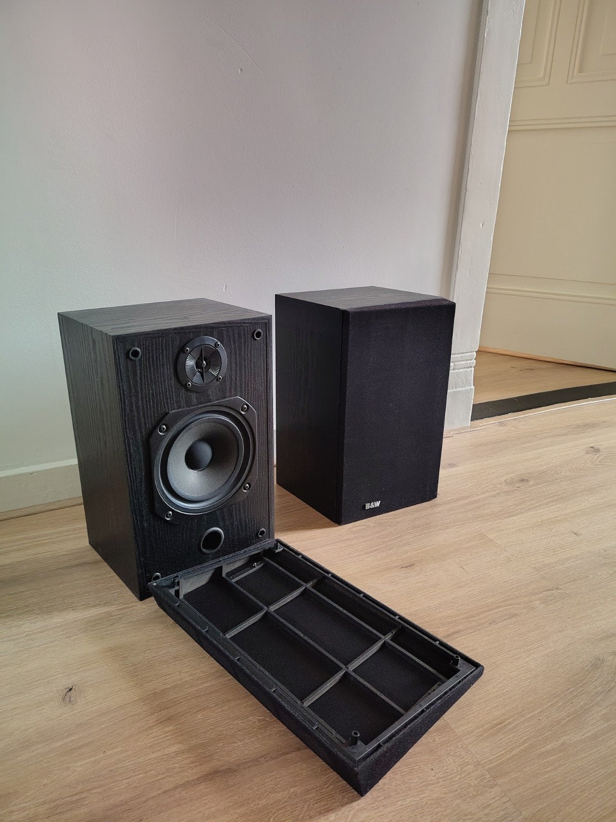 B&W DM201i Boekenplank Luidsprekers, Audio, Tv en Foto, Ophalen, Gebruikt, Bowers & Wilkins (B&W), Minder dan 60 watt
