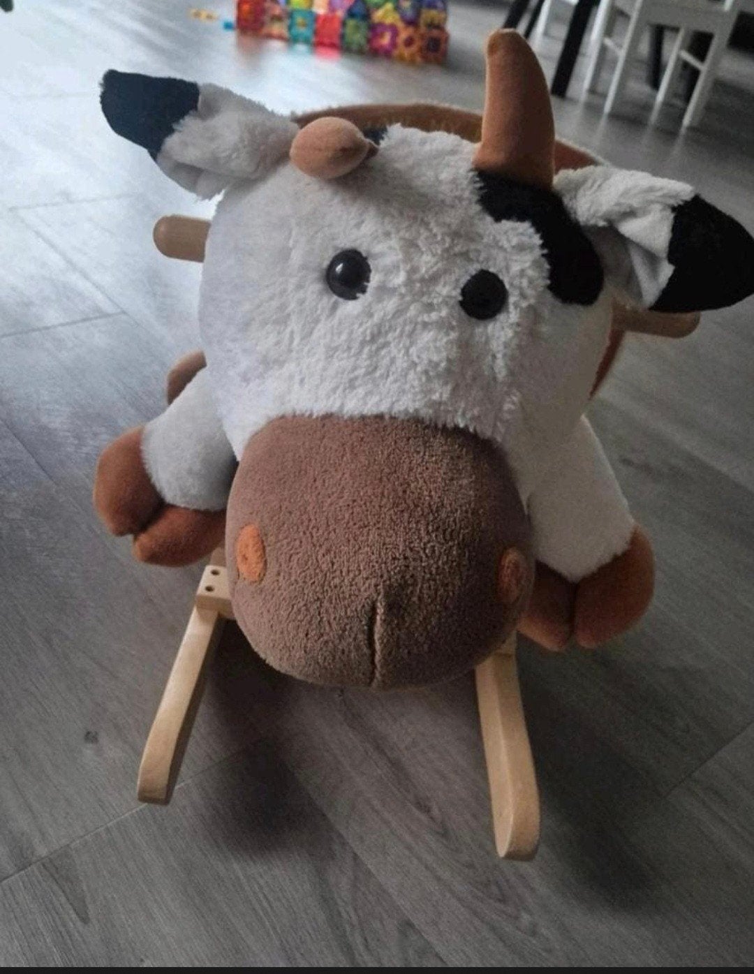 Hobbelkoe met geluid en veiligheidsgordel(Babygo hobbeldier), Ophalen, Zo goed als nieuw