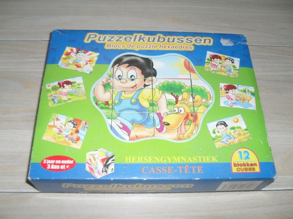 Puzzelkubussen 12 blokken, Ophalen, 10 tot 50 stukjes, Gebruikt, 2 tot 4 jaar