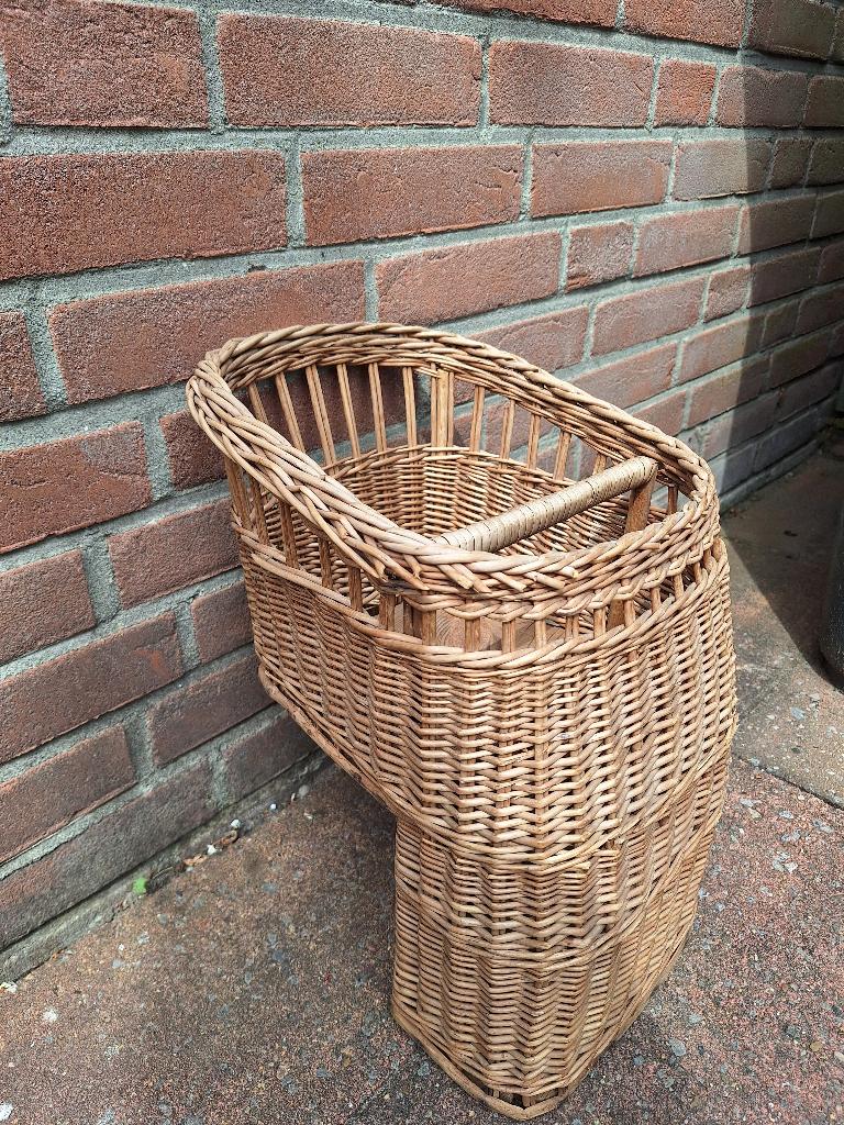 Rieten poppen mandje voor op de fiets, Ophalen, Gebruikt