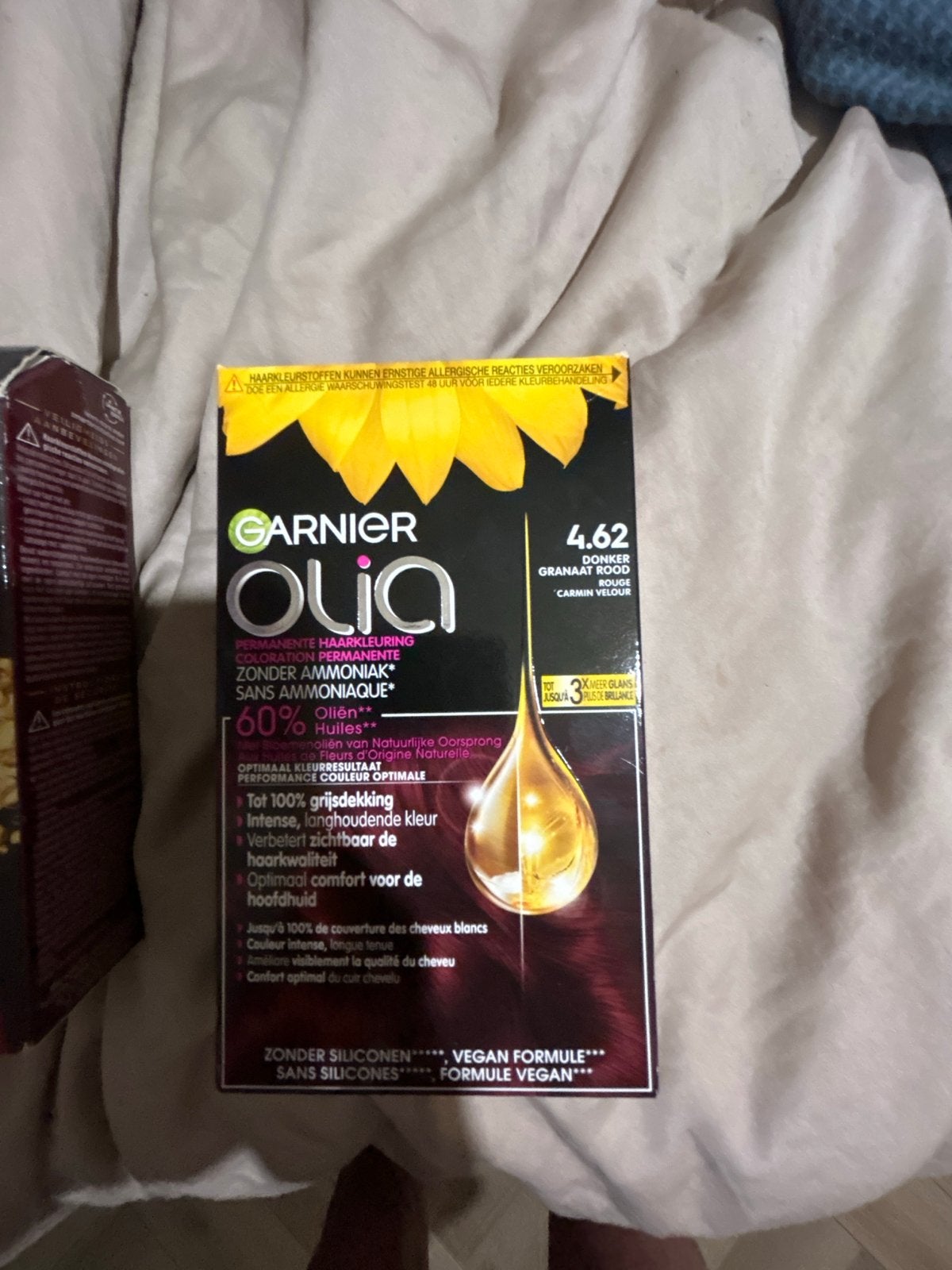 Garnier Olia Haarverf 4.62 Donker Granaat Rood Nieuw, Ophalen of Verzenden, Nieuw, Overige typen