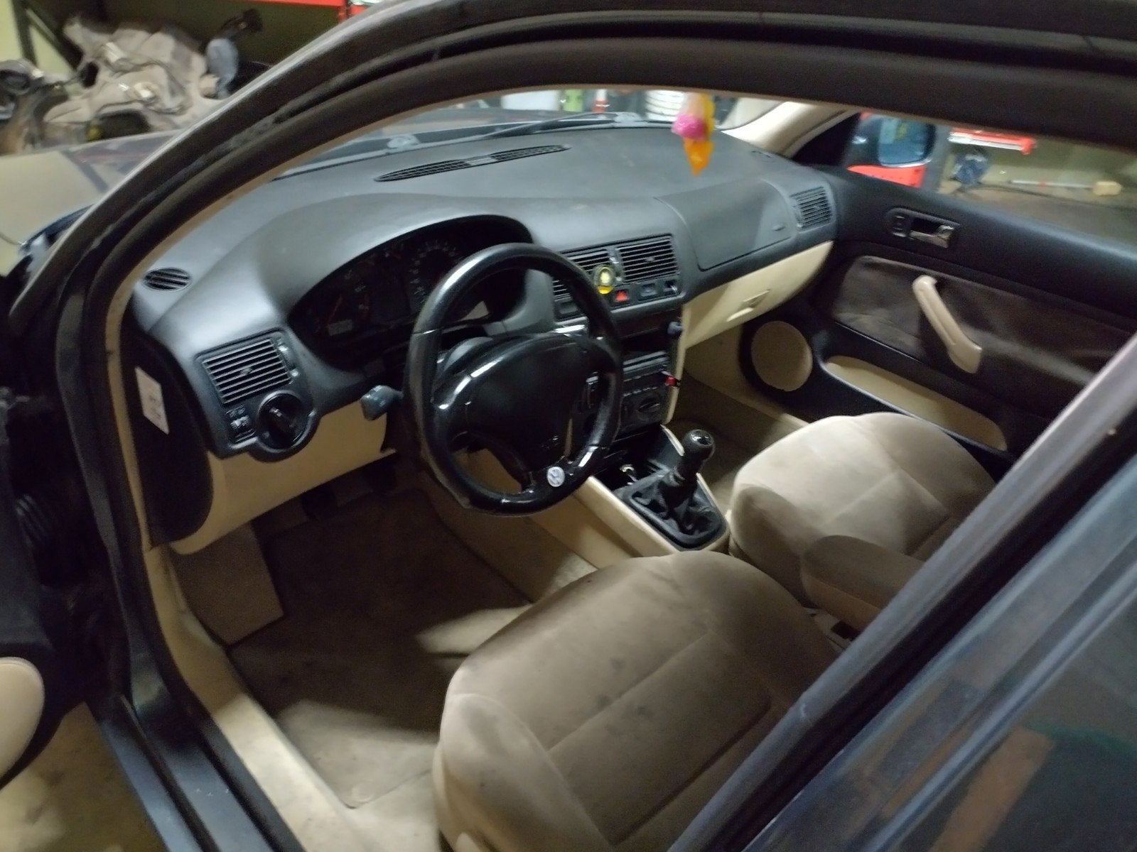 beige interieur golf 4, Ophalen