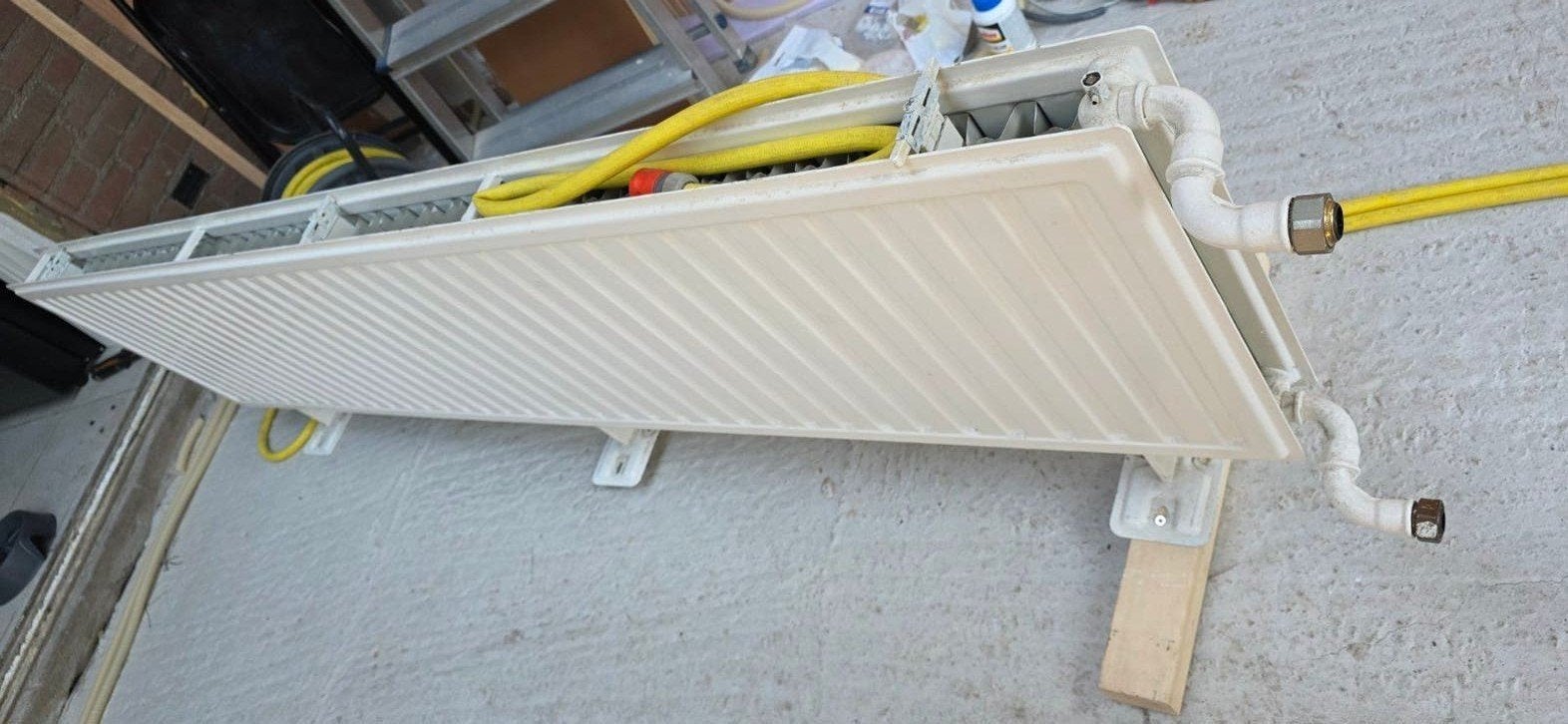 Gebruikte radiator, perfect voor uw huis, Doe-het-zelf en Verbouw, Verwarming en Radiatoren, Ophalen, 30 tot 80 cm, Gebruikt, Radiator