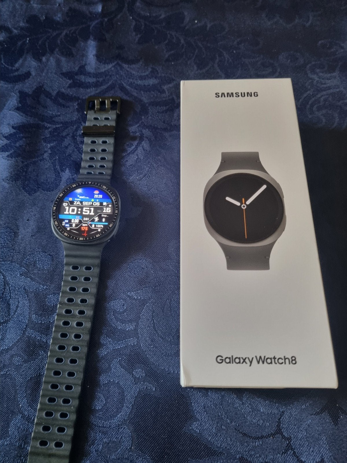 Samsung galaxy watch 8., Sieraden, Tassen en Uiterlijk, Smartwatches, Ophalen, Zwart, Waterdicht, Hoogte