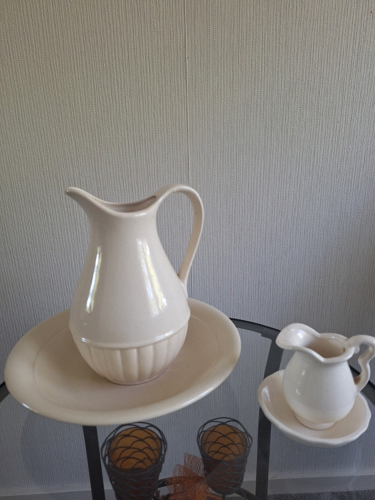 Vintage Crèmekleurige Kan en Kom  - Lampet stel, Ophalen of Verzenden