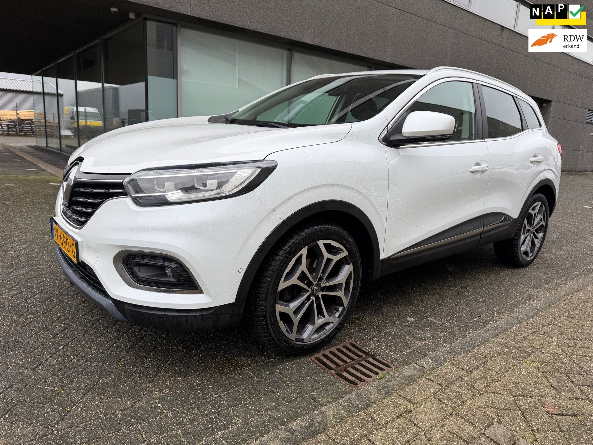 Renault Kadjar 1.3 TCe Intens AUTOMAAT CLIMAT BJ 4-2019 APK, Auto's, Kadjar, Gebruikt, Euro 6, 4 cilinders