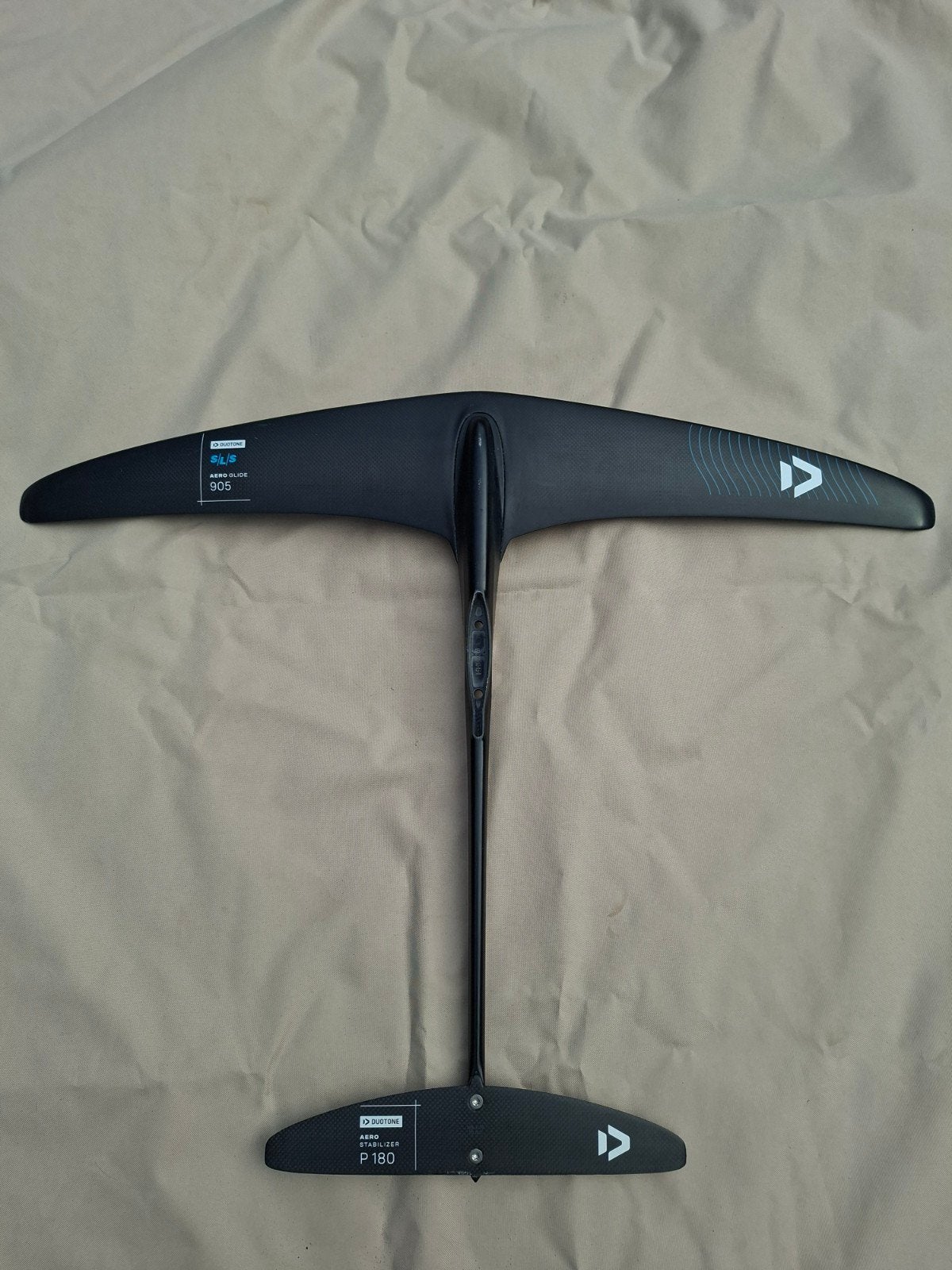 Duotone Aero Glide SLS 905 Foil plus p180 stab, Ophalen, Gebruikt
