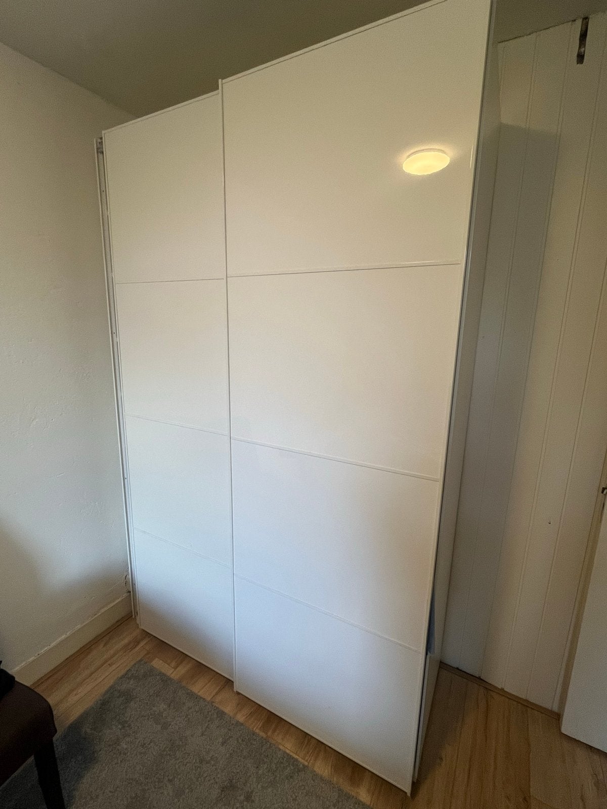 GRATIS IKEA PAX kledingkast met schuifdeuren (150x240x60cm), Gebruikt, 100 tot 150 cm, 200 cm of meer, Ophalen of Verzenden