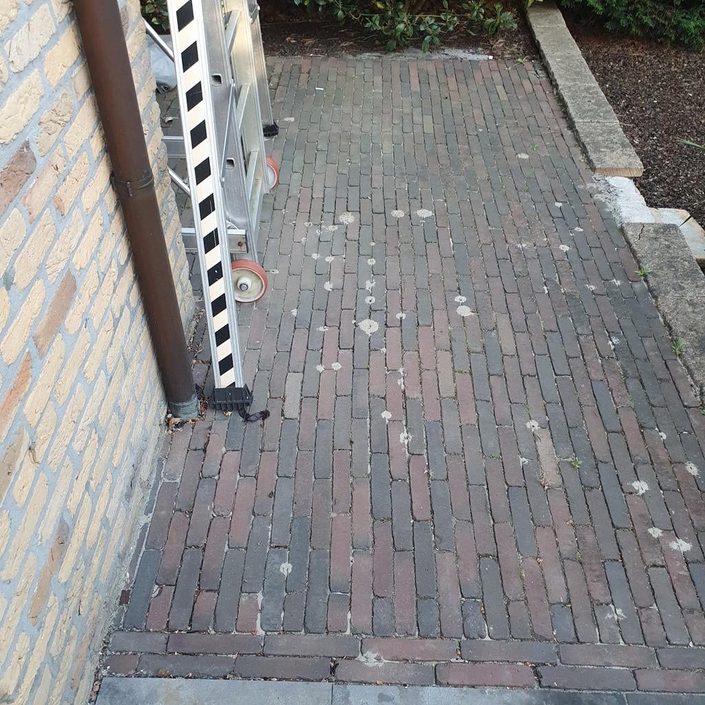 Ca. 40m2 gebakken waaltjes. Ook 110m2 gebakken klinkers, Ophalen, Klinkers